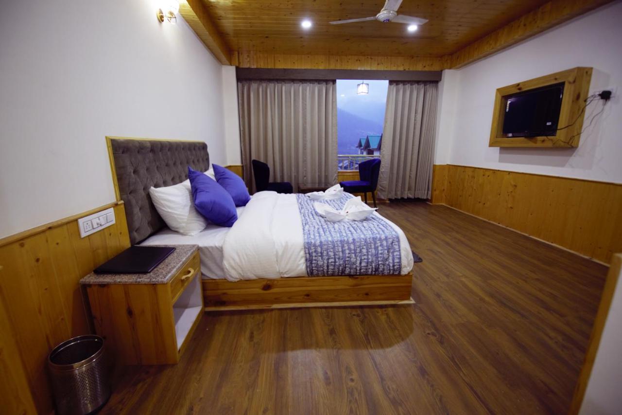 Hôtel Blossom Hill Retreat à Manāli Extérieur photo